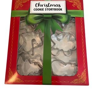NEW Celebrate It Christmas Cookie StoryBook Set - 12 Cookie Cutters